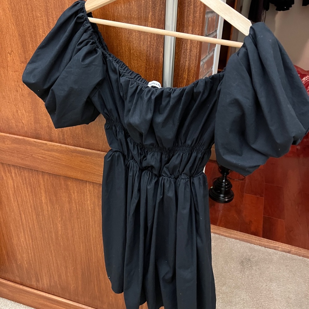 Black Abercrombie puff sleeve mini dress